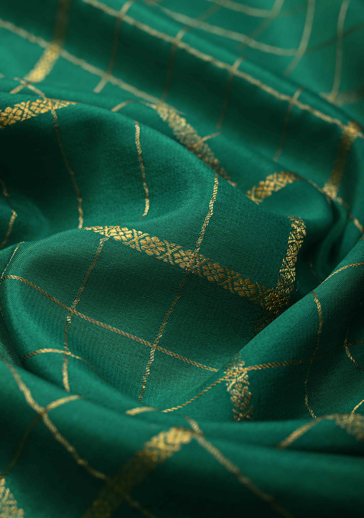 Green Mysore silk Saree with Zari Checks and Zari Border in KSIC Grade Thickness| SILK MARK CERTIFIED