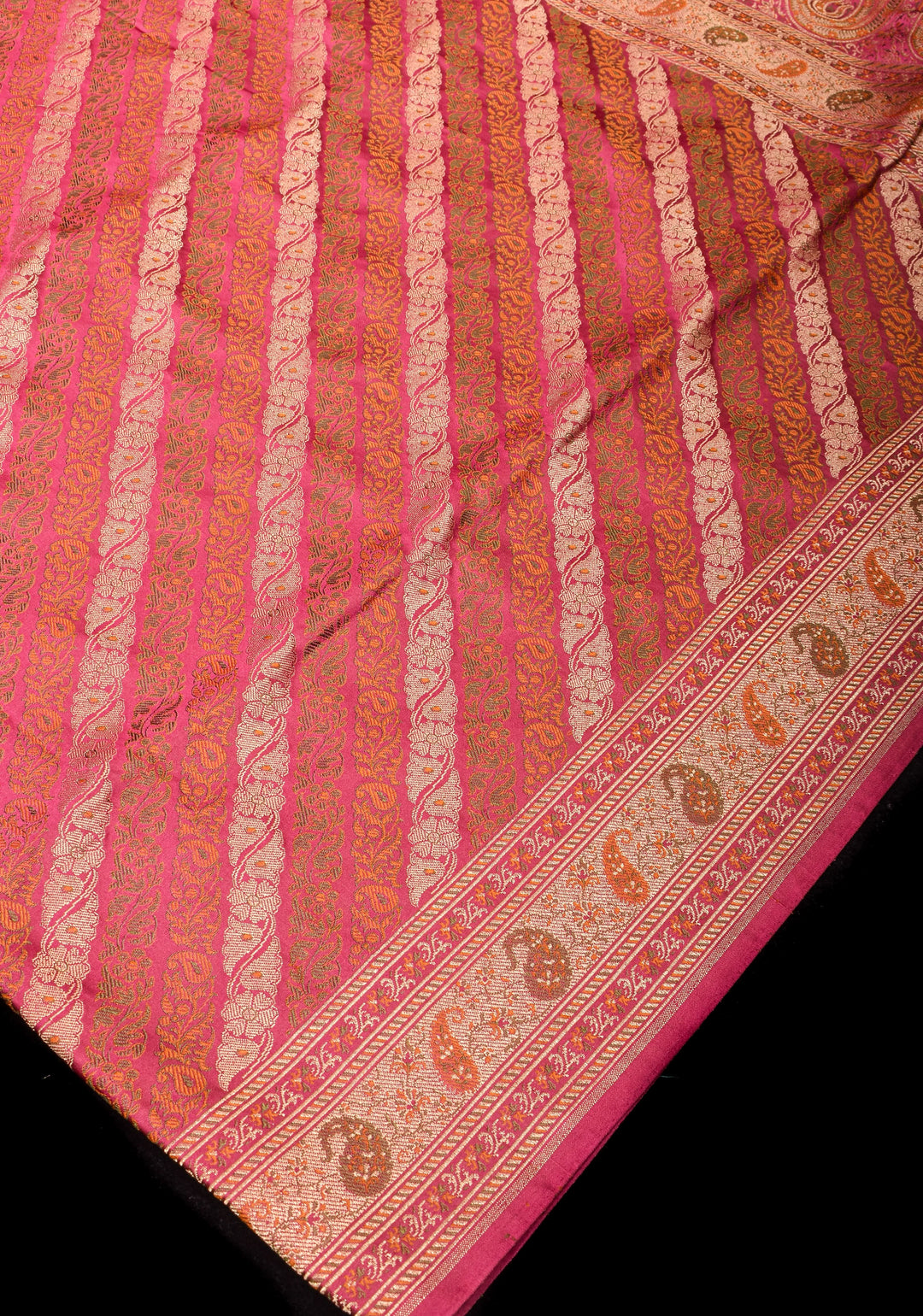 Mauve Pink Tanchoi Banarasi Satin Silk Saree in Leheria Pattern  and zari detailing| SILK MARK CERTIFIED