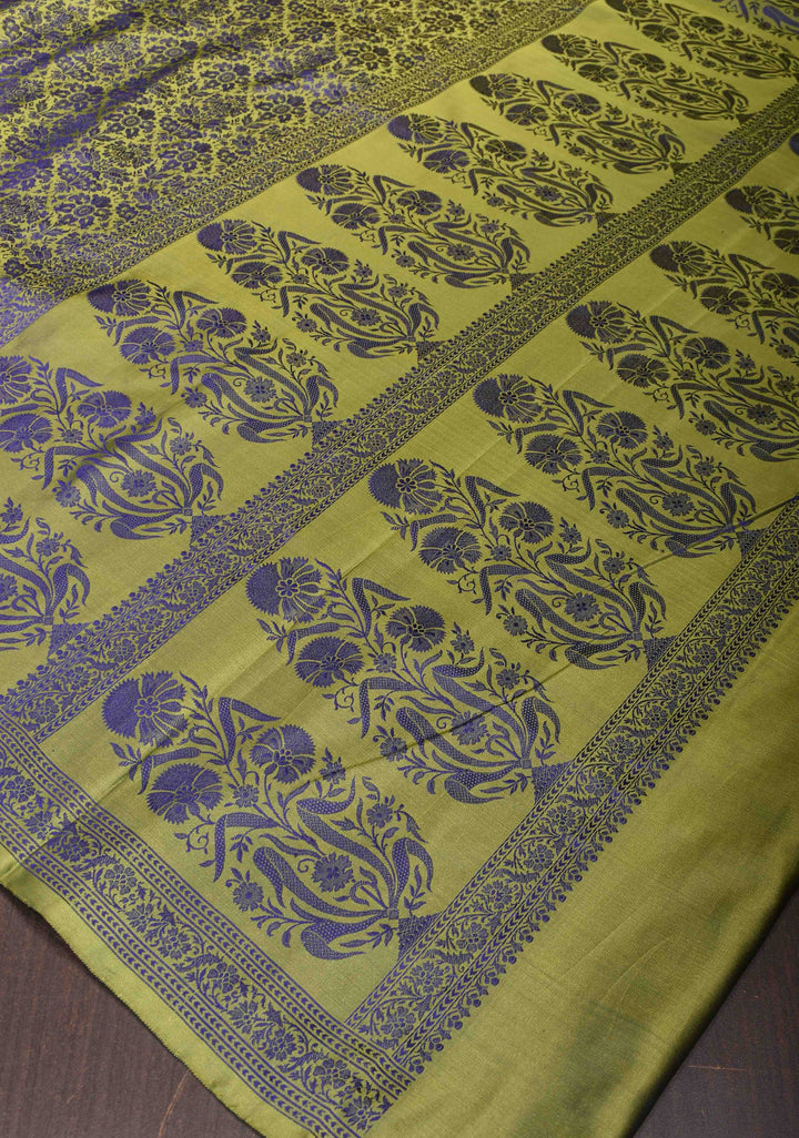 Green Tanchoi Banarasi Satin Silk Saree with Floral Brocade  | SILK MARK CERTIFIED