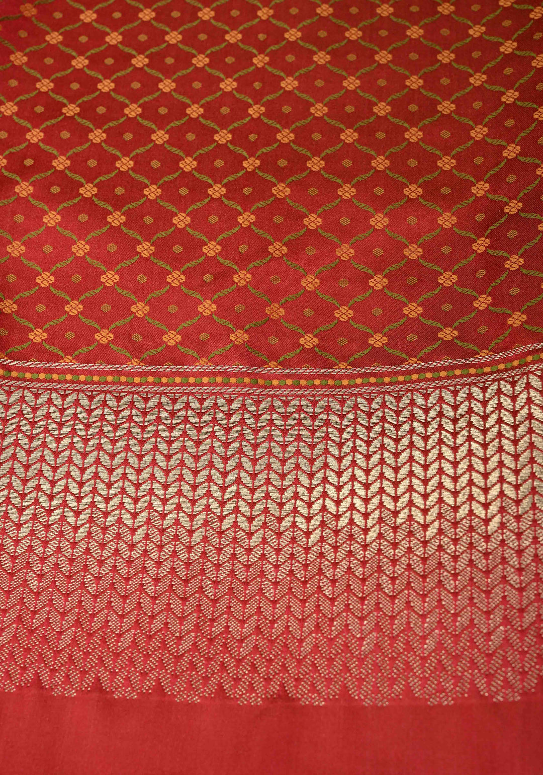 Pink-Red Dual Tone Banarasi Semi Mashru Silk Saree with  Zari Buttis and Tanchoi Pallu