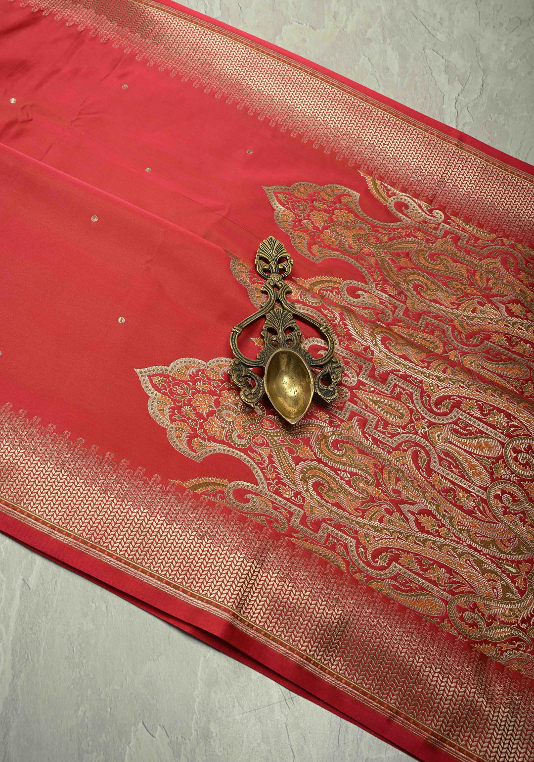 Pink-Red Dual Tone Banarasi Semi Mashru Silk Saree with  Zari Buttis and Tanchoi Pallu