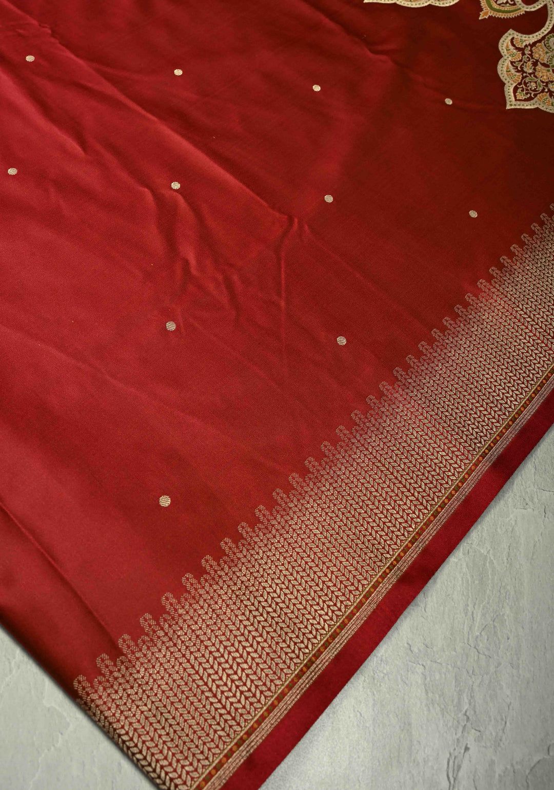 Maroon Dual Tone Banarasi Semi Mashru Silk Saree with  Zari Buttis and Tanchoi Pallu