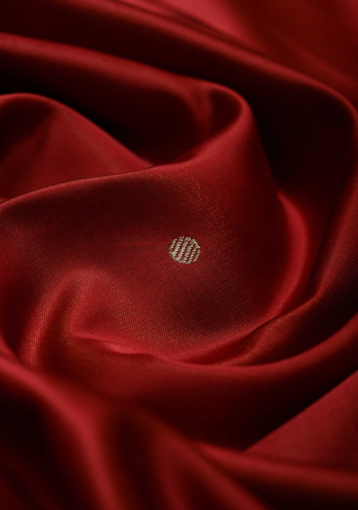 Maroon Dual Tone Banarasi Semi Mashru Silk Saree with  Zari Buttis and Tanchoi Pallu