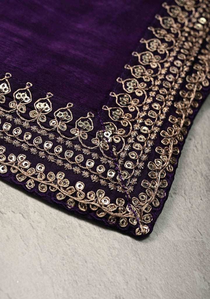 Jamuni Purple Satin Georgette Saree with Fancy Lace Border and Velvet Butta Blouse Piece