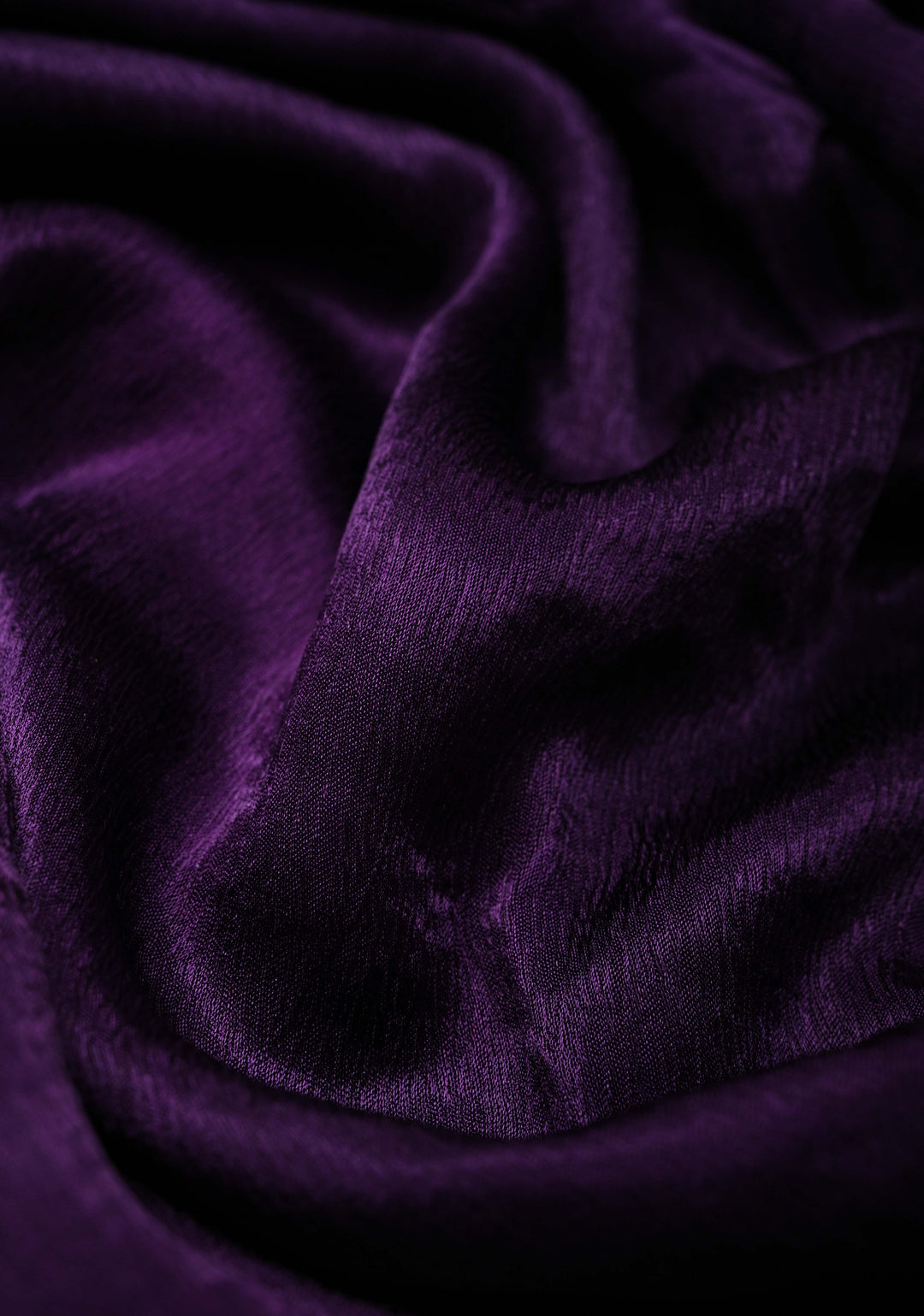 Jamuni Purple Satin Georgette Saree with Fancy Lace Border and Velvet Butta Blouse Piece