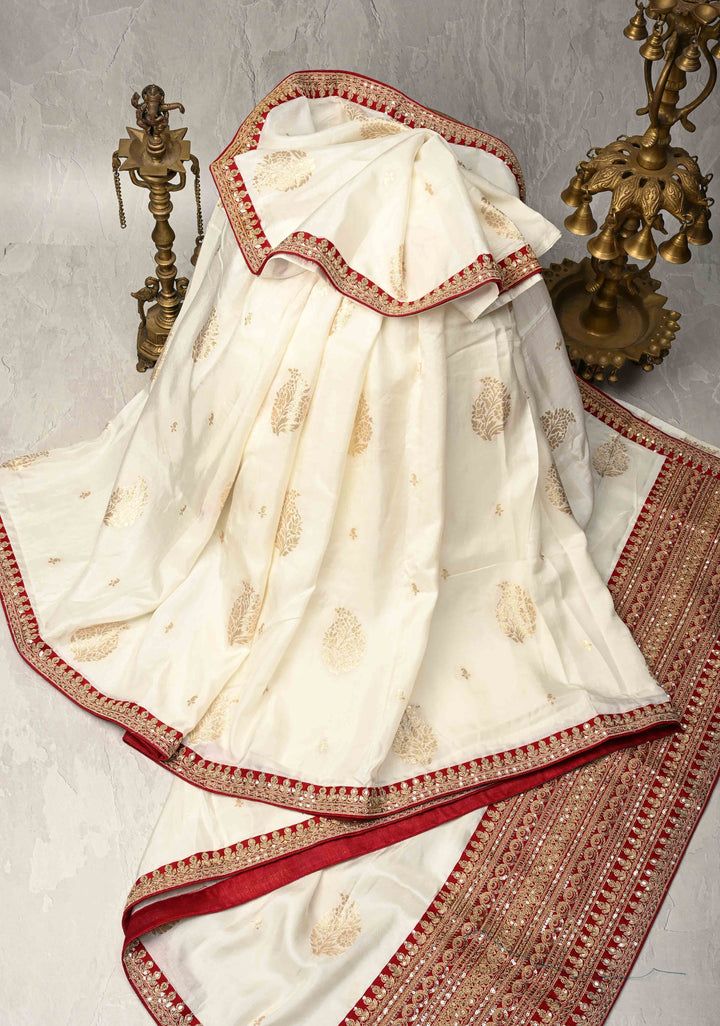 White Viscose Saree with Floral Buttas and Fancy Lace Trim Border
