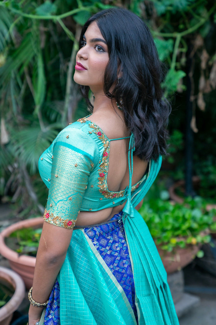 Navy blue jacquard semi Kanchi Lehenga | SHOBITAM