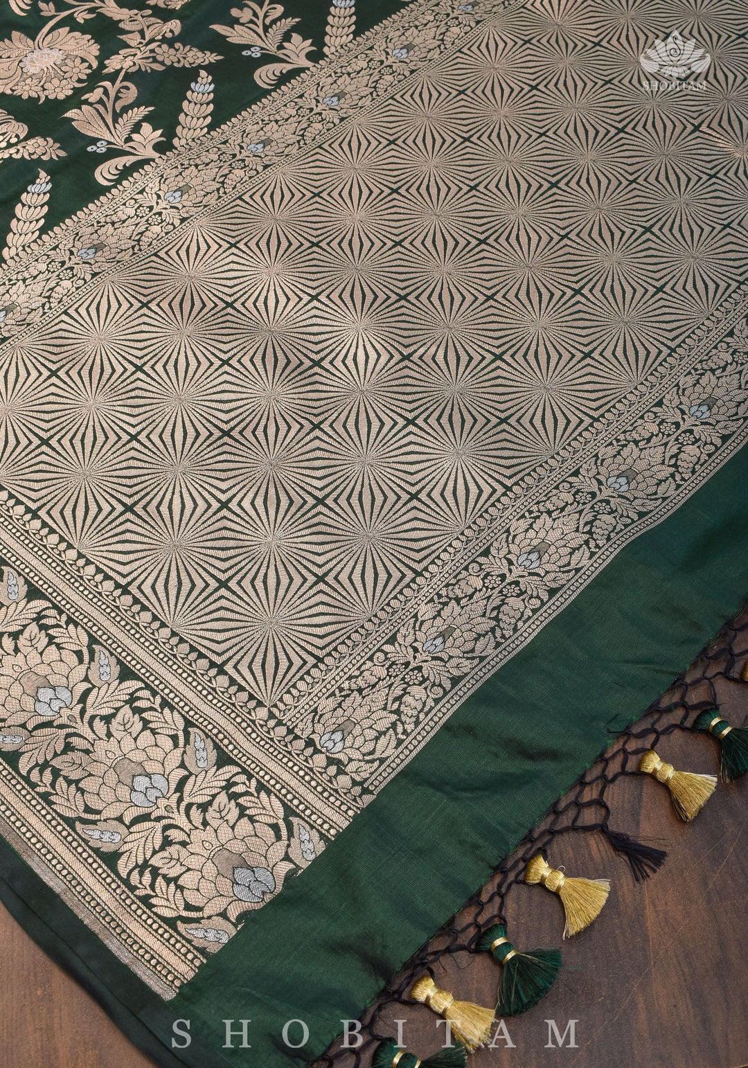 Alfi Floral Jaal Pure Banarasi Katan Silk saree in Hunter Green | SILK MARK CERTIFIED