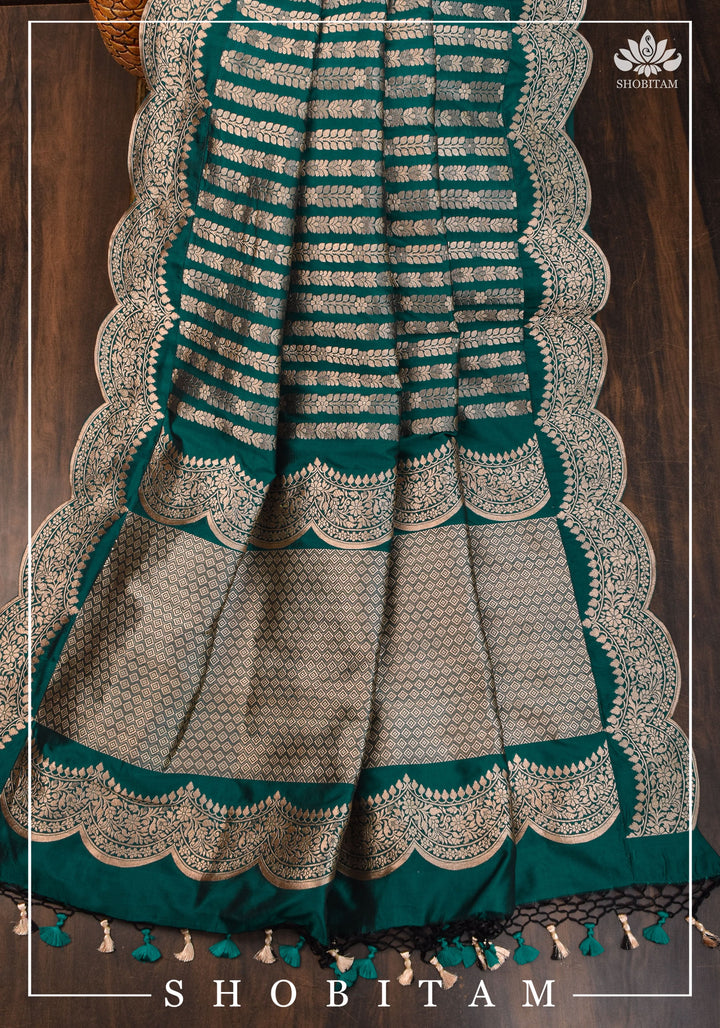 Banarasi Pure Katan Silk Saree in Teal green and Scalloped Border in Gold | SILK MARK CERTIFIED