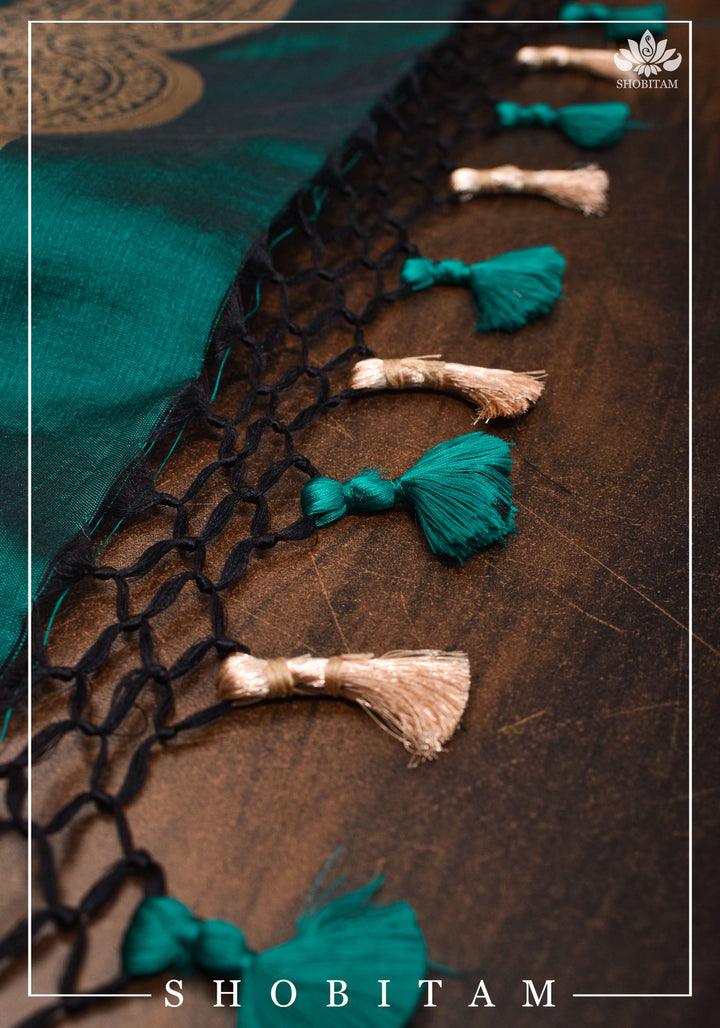 Banarasi Pure Katan Silk Saree in Teal green and Scalloped Border in Gold | SILK MARK CERTIFIED