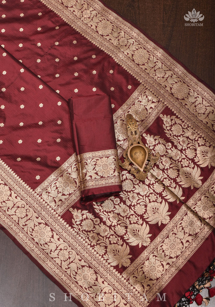 Exquisite Celebrity Banarasi Katan Silk Saree in Garnet with Chunri Buttis and resplendant pallu | SILK MARK CERTIFIED
