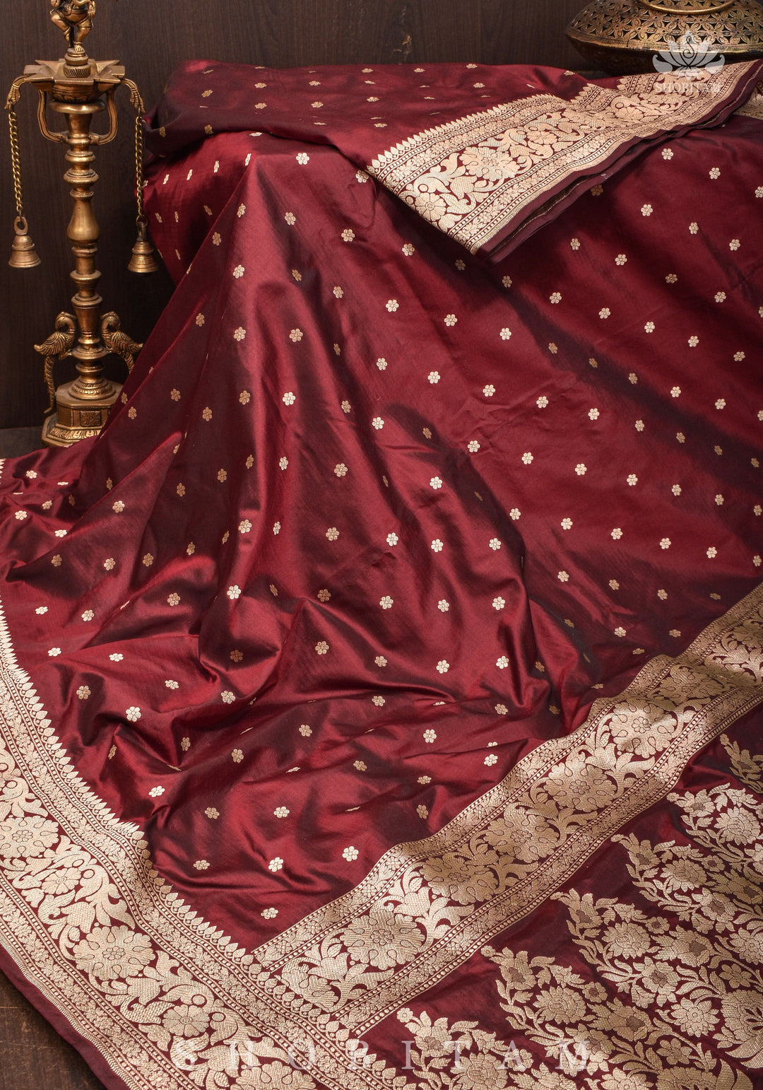 Exquisite Celebrity Banarasi Katan Silk Saree in Garnet with Chunri Buttis and resplendant pallu | SILK MARK CERTIFIED