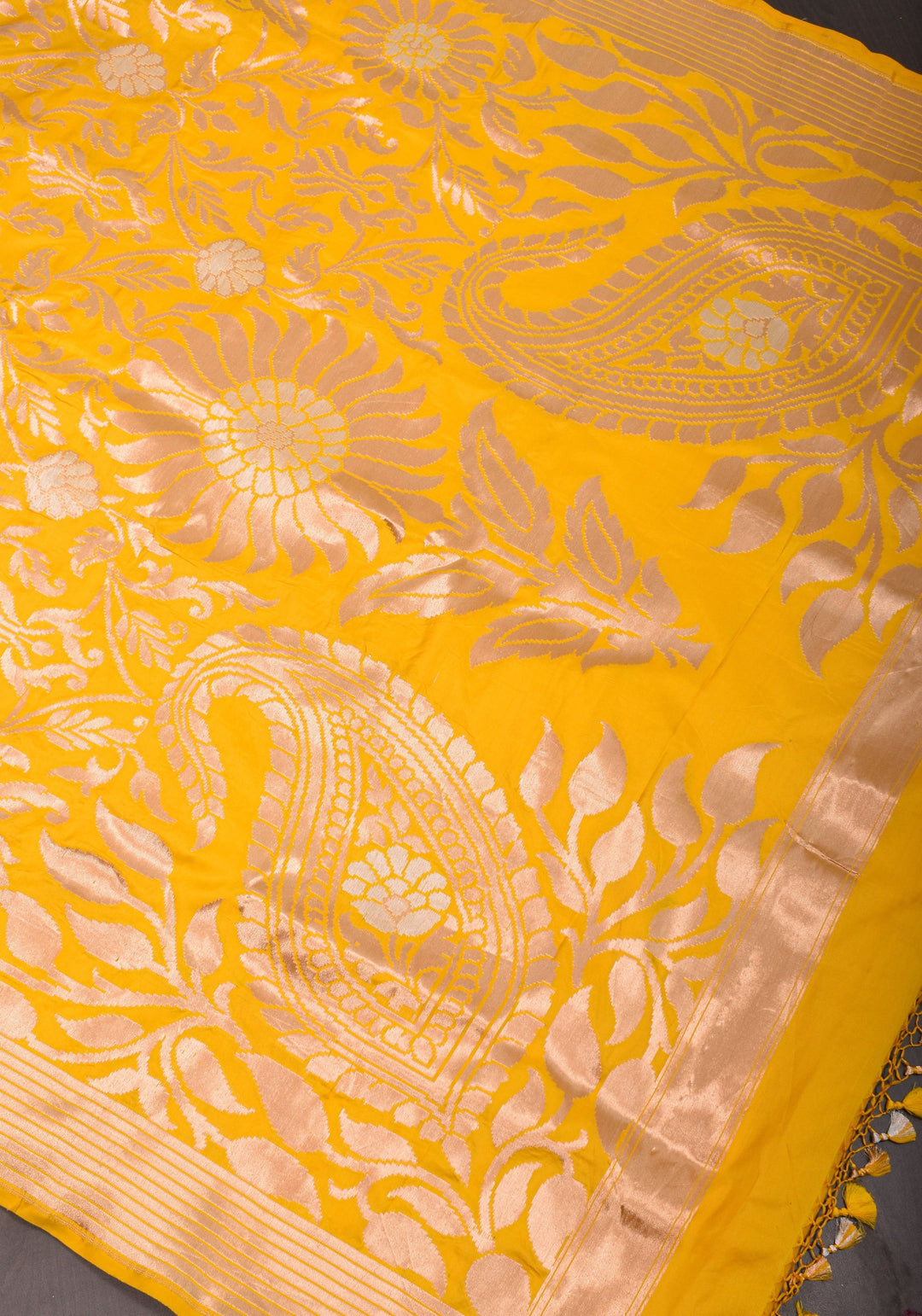 Exquisite Yellow Banarasi Katan Silk Saree with Blooming Floral Alfi Jaal, Grand Pallu and Zari | SILK MARK CERTIFIED