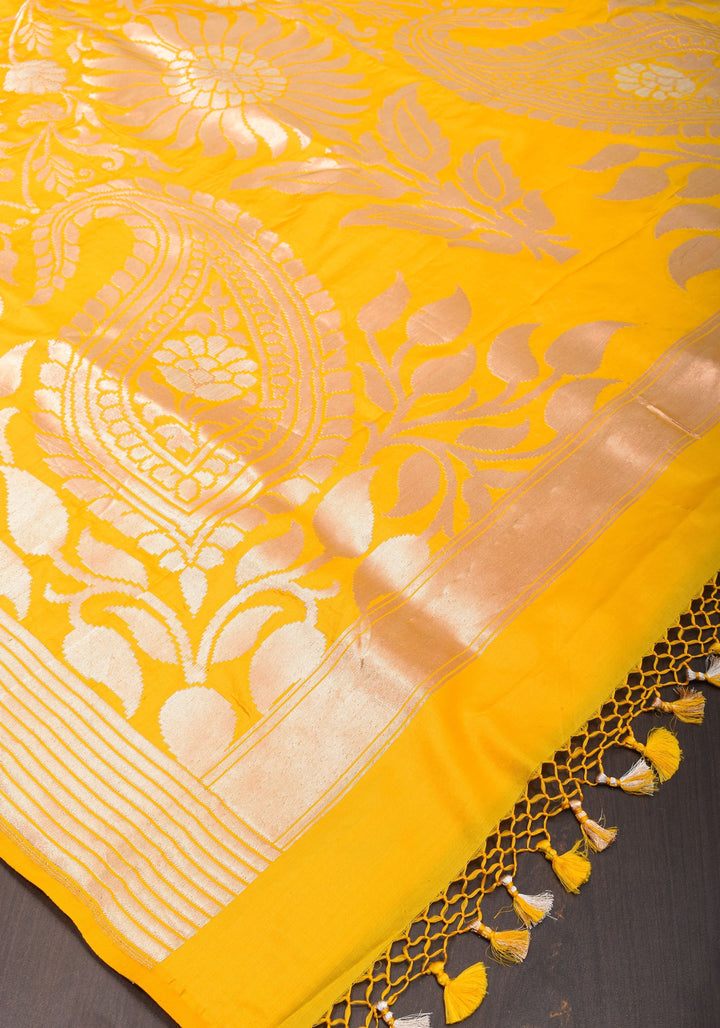Exquisite Yellow Banarasi Katan Silk Saree with Blooming Floral Alfi Jaal, Grand Pallu and Zari | SILK MARK CERTIFIED