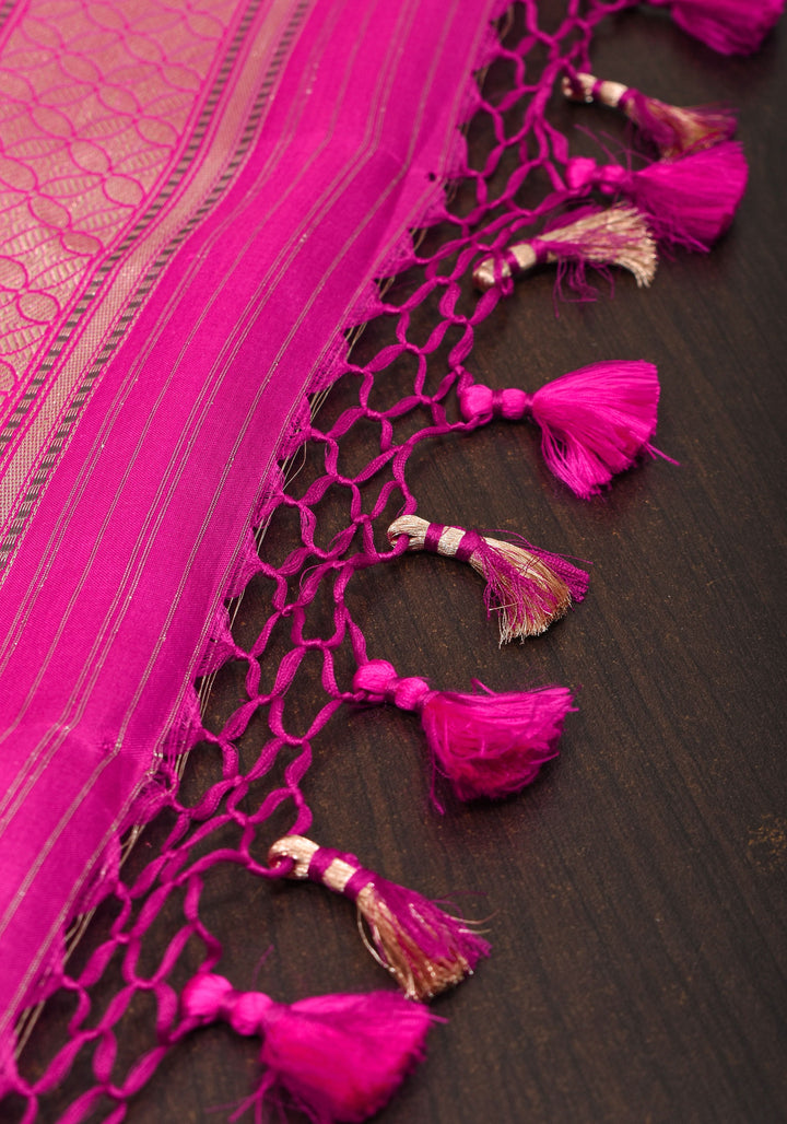 Sea Green Kora kadhiyail Pure Banarasi Katan Silk Saree  | SILK MARK CERTIFIED