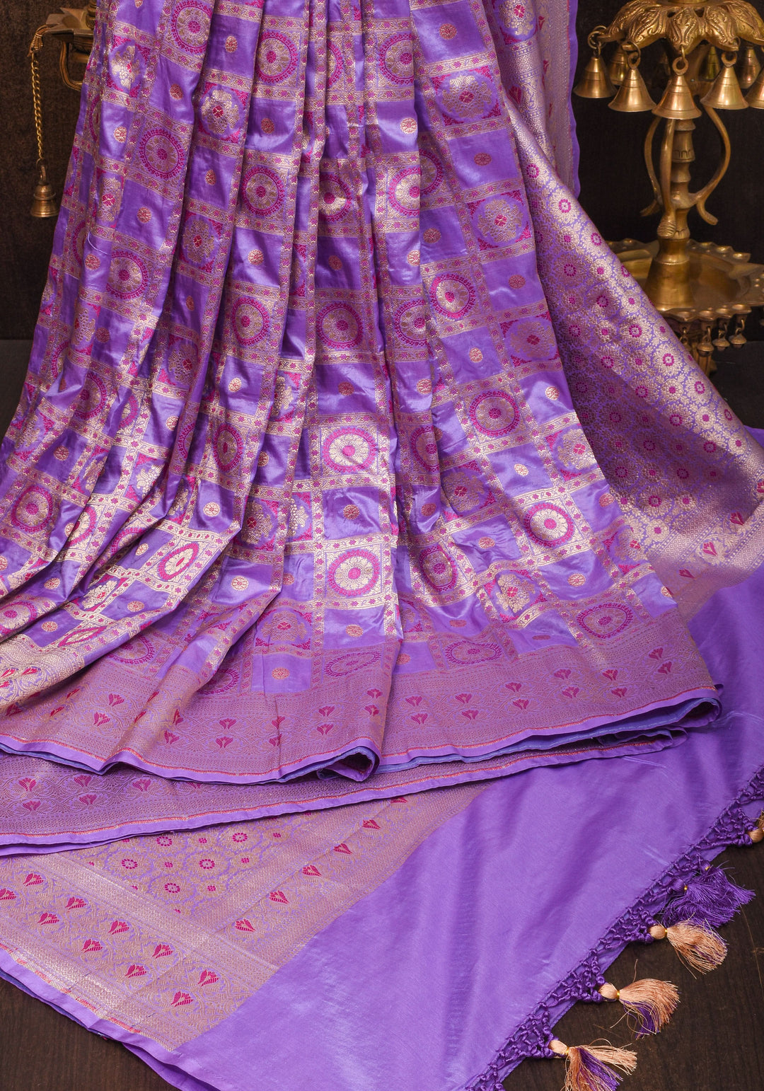 Lilac Meenakari Banarasi Pure Silk saree with Patola Design| SILK MARK CERTIFIED