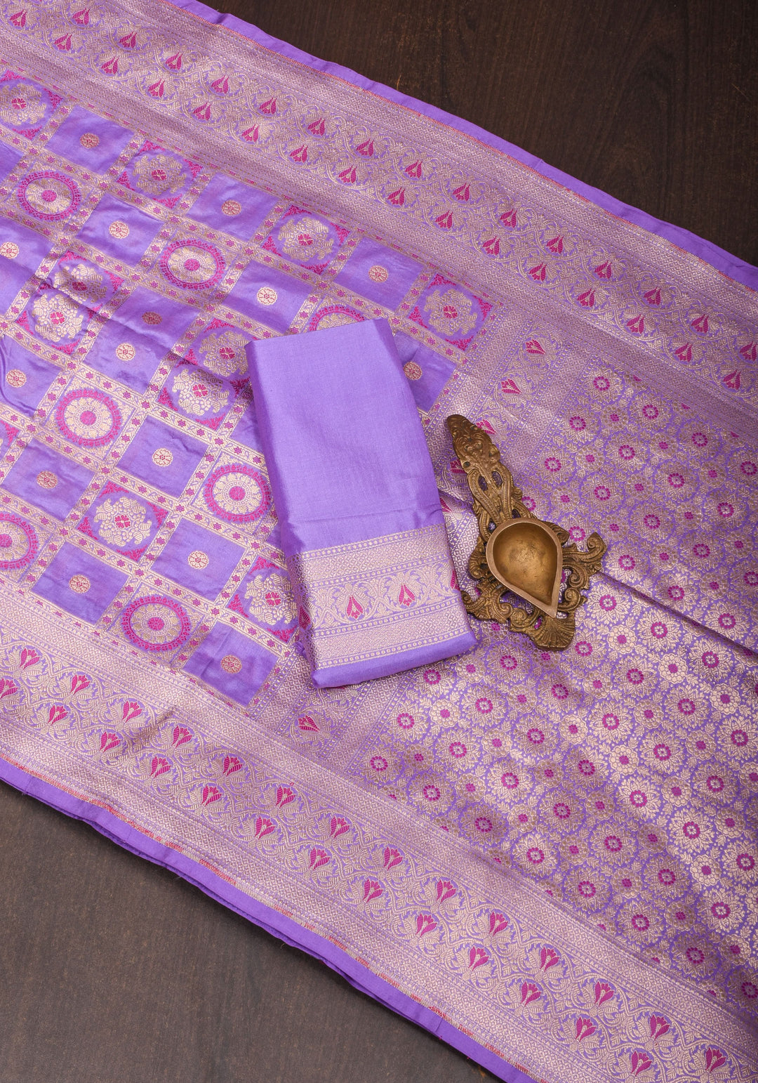 Lilac Meenakari Banarasi Pure Silk saree with Patola Design| SILK MARK CERTIFIED