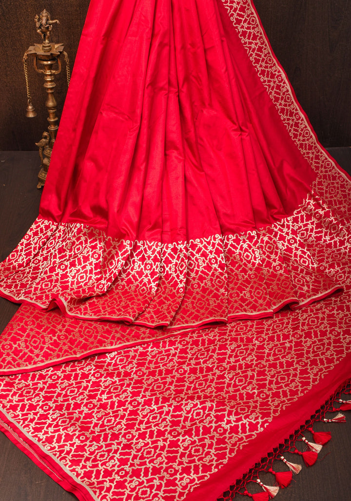 Grand Banarasi Silk Saree with Trellis Pattern Border in Red | SILK MARK CERTIFIED