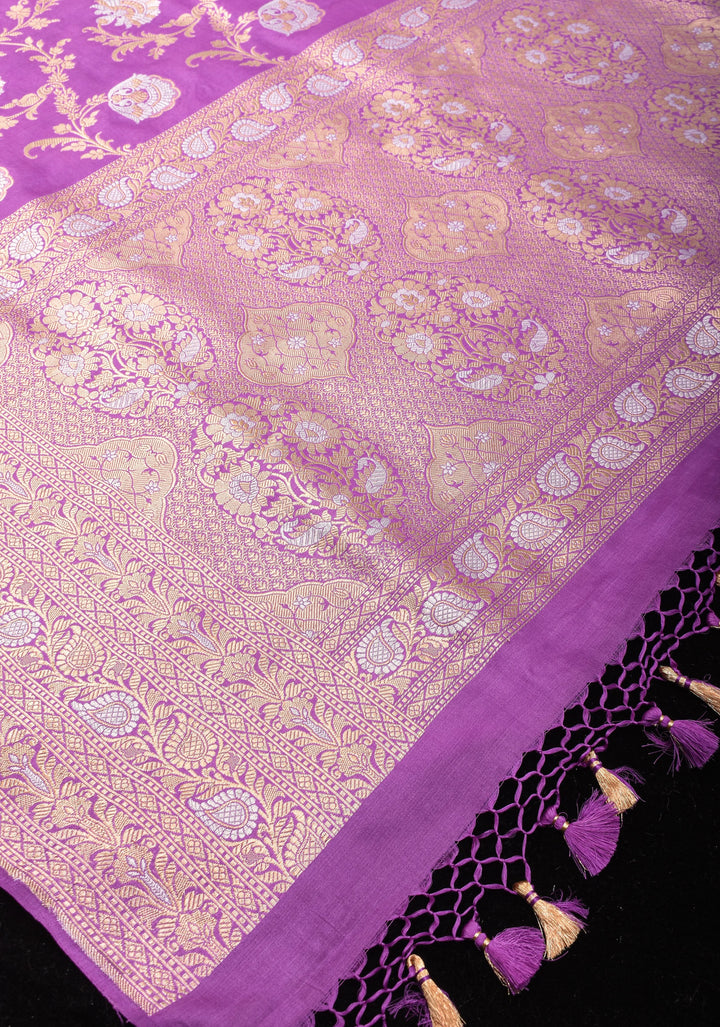 Lavender tone Exquisite Banarasi Katan Silk saree with Florals Alfi Jaal  | SILK MARK CERTIFIED