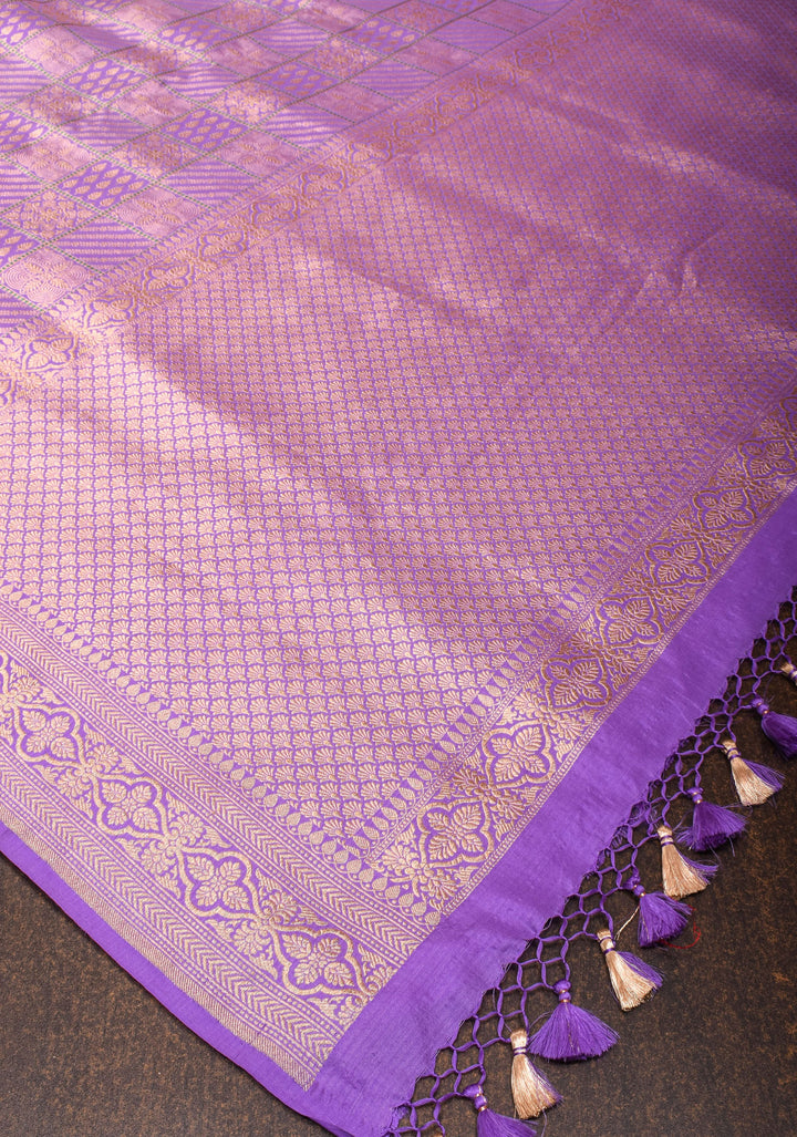 Patola Brocade Banarasi Pure Silk Saree in Lilac | SILK MARK CERTIFIED