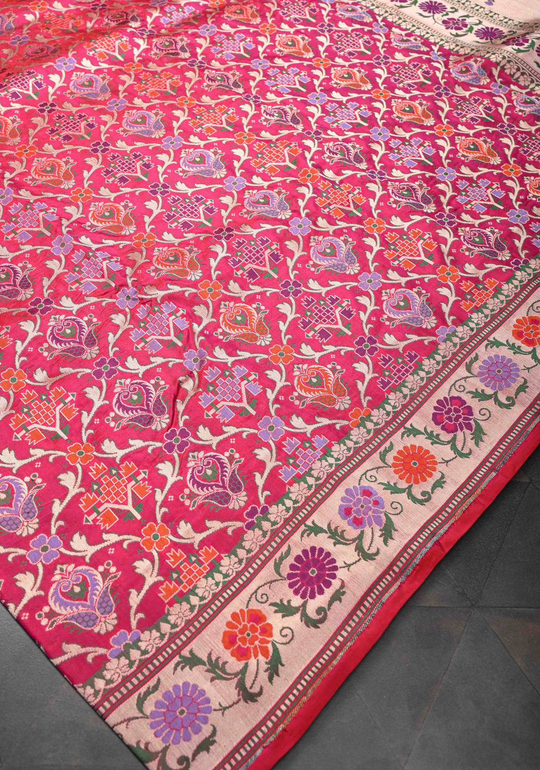 Exquisite Banarasi Patola Meenakari Katan Silk Saree in Red-pink shot color with Intricate Pallu | SILK MARK CERTIFIED