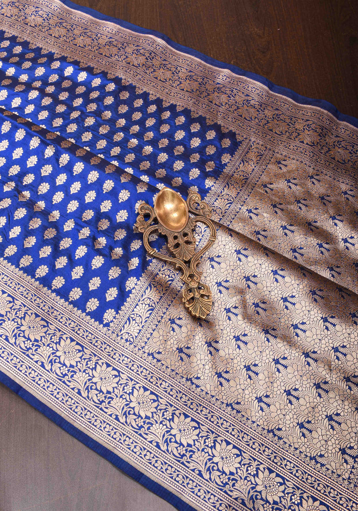 Exquisite Lapis Blue Banarasi Katan Silk Saree with Chunri Buttis and Zari Borders| SILK MARK CERTIFIED