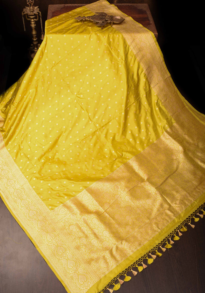 Pale Yellow Banarasi Katan Silk Saree with Chunri Buttis and Zari Borders| SILK MARK CERTIFIED