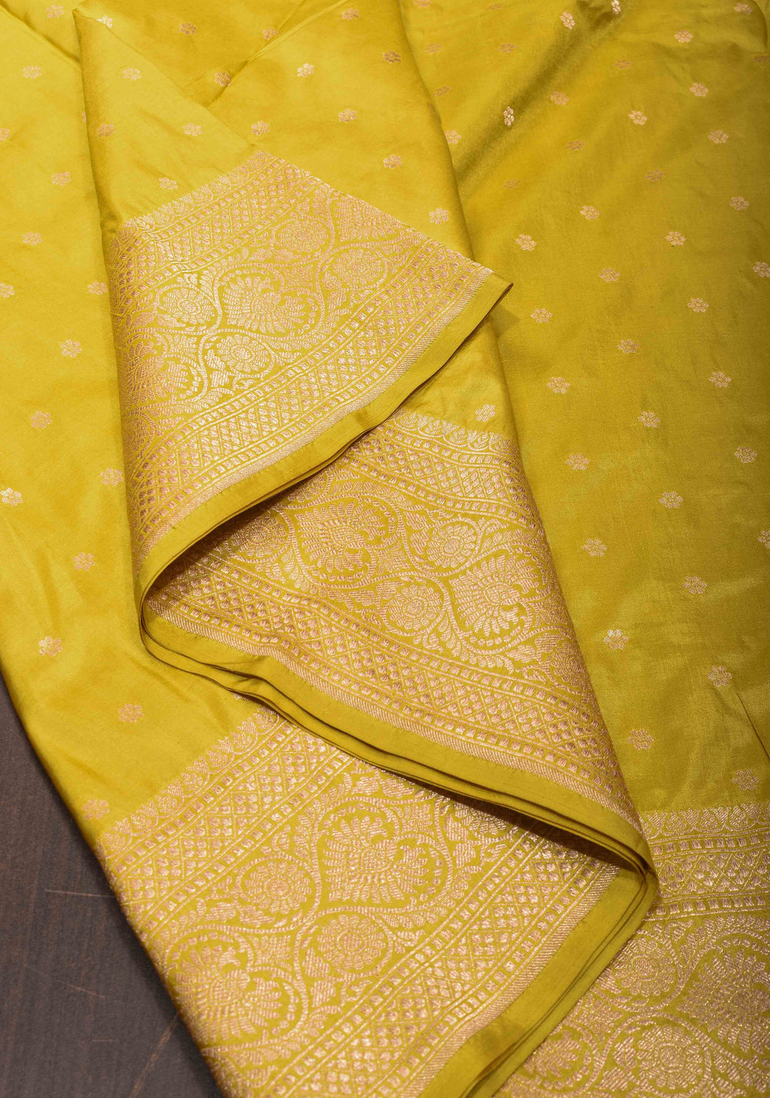 Pale Yellow Banarasi Katan Silk Saree with Chunri Buttis and Zari Borders| SILK MARK CERTIFIED