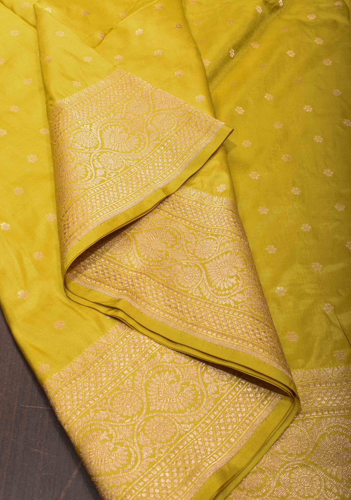 Pale Yellow Banarasi Katan Silk Saree with Chunri Buttis and Zari Borders| SILK MARK CERTIFIED