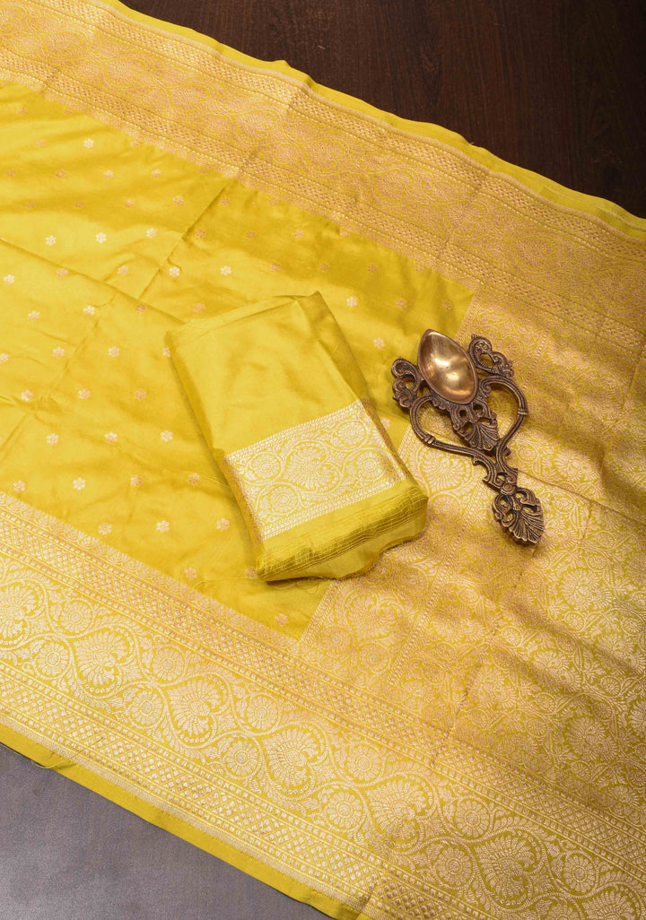 Pale Yellow Banarasi Katan Silk Saree with Chunri Buttis and Zari Borders| SILK MARK CERTIFIED