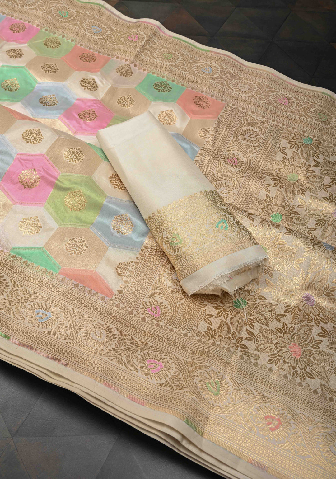 Pastel Multicolor Rangkaat Geometric Brocade Banarasi Katan Silk Saree and Meenakari  Border | SILK MARK CERTIFIED