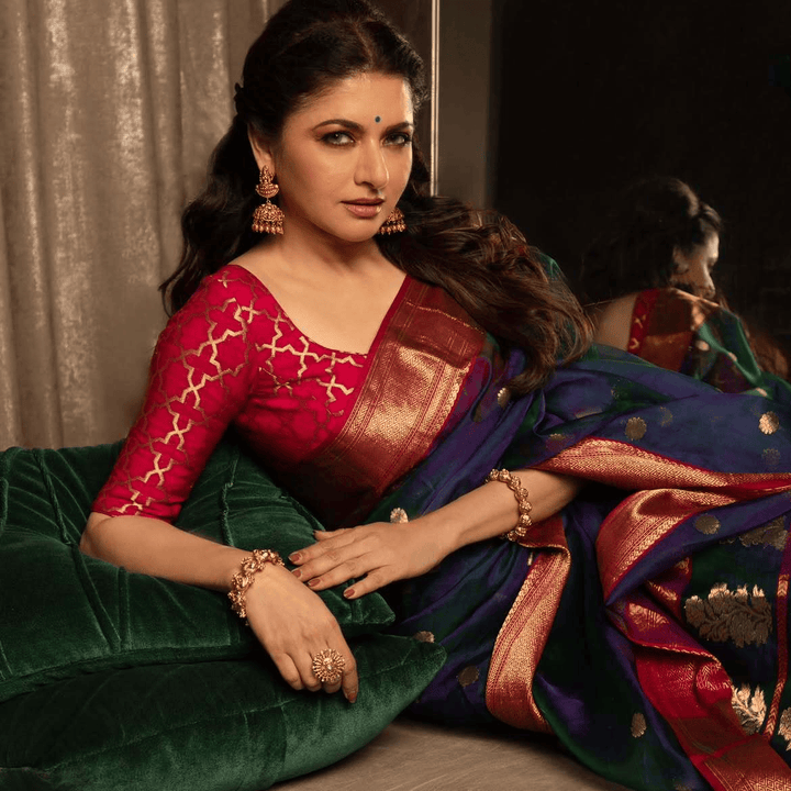 Exquisite Chanderi Silk Saree in Blue Dual tone with Zari Buttas and Contrast Zari Borders | SHOBITAM