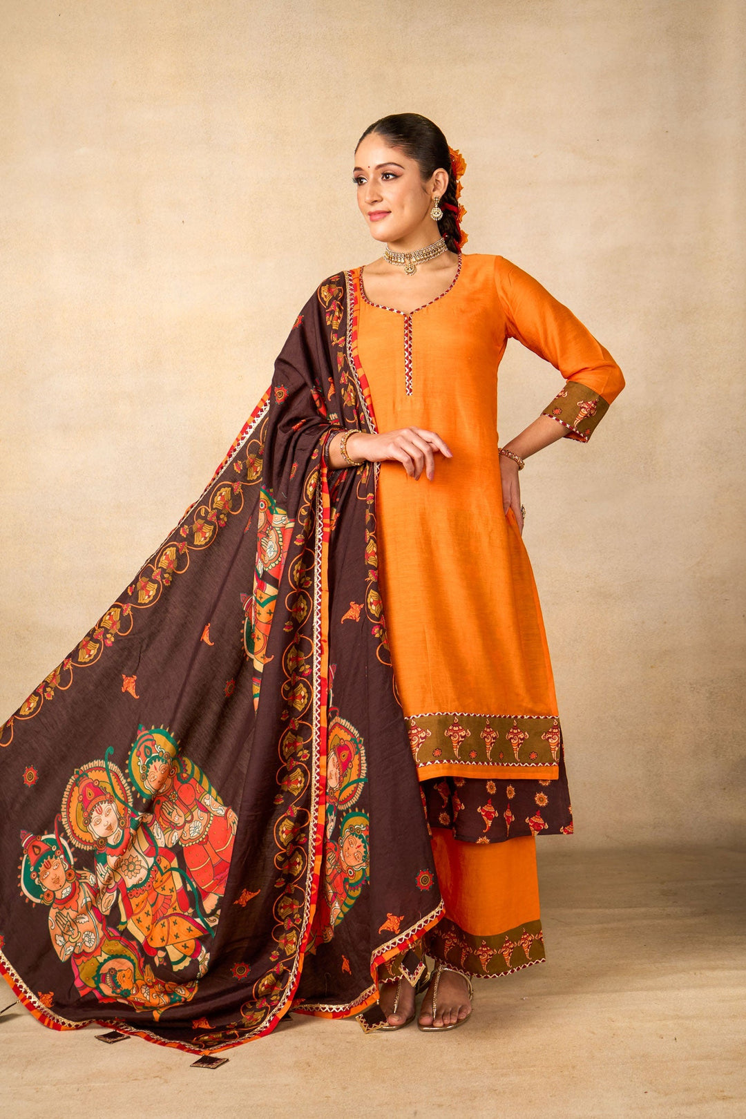 Sita Ram Anant coffee dupatta | SHOBITAM