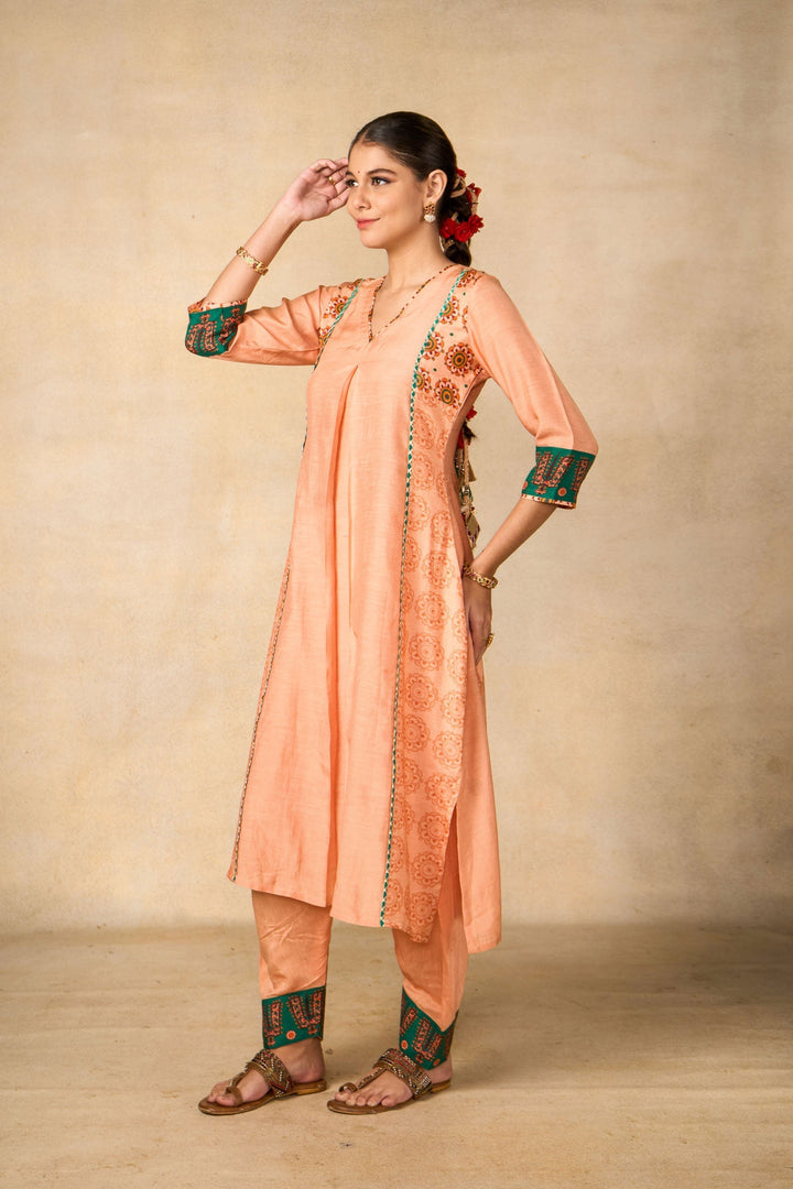 Ayodhya Aabha peach set of 2 ( kurta + salwar ) | SHOBITAM