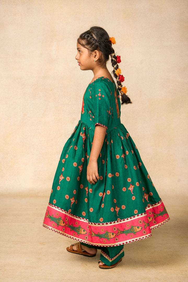 Sita emerald kurta palazzo set (set of 2) | SHOBITAM