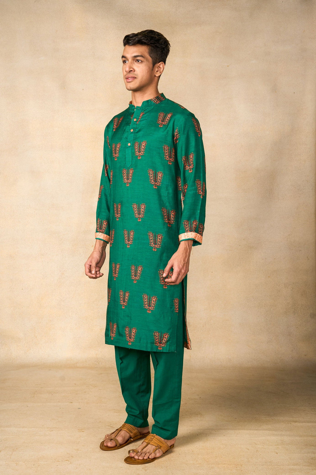 Ayodhya path set of 2 (kurta + pant) | SHOBITAM