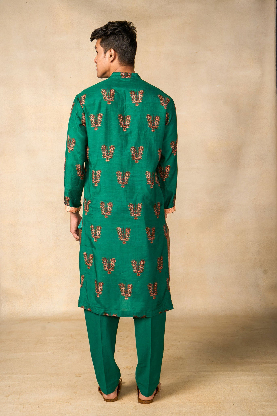 Ayodhya path set of 2 (kurta + pant) | SHOBITAM