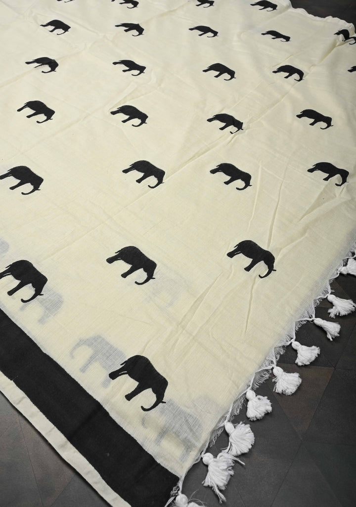 Off White Uppada Handloom Cotton Saree with Elephant Buttas and Contrast Border