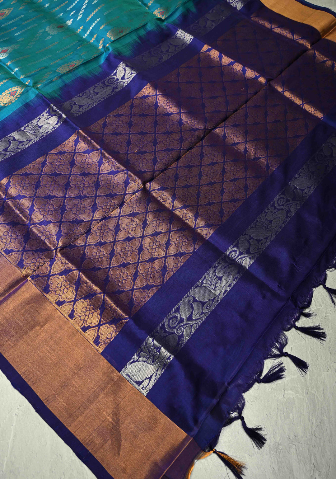 Blue and Green Dual Tone Uppada Handloom Silk Saree with Meenakari Sona Rupa Butta with Tissue Border | SILK MARK CERTIFIED
