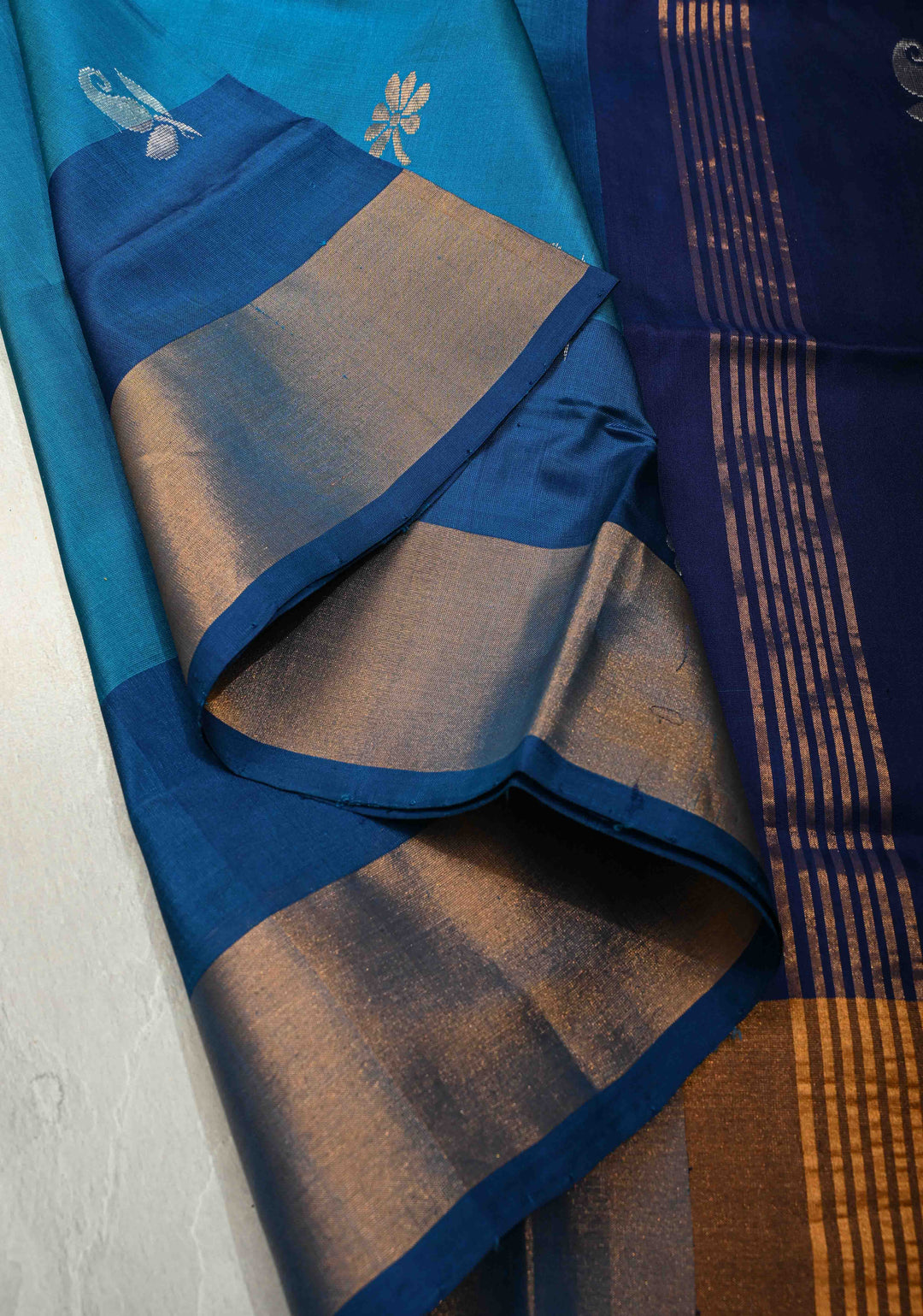 Uppada Handloom Silk Saree with buttas,  Panel and Tissue Border | SILK MARK CERTIFIED
