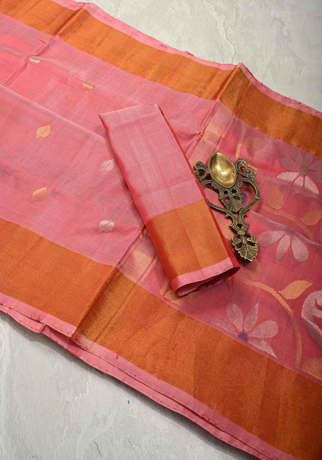 Dusty Rose Pink Dual Tone  Uppada Handloom Silk Saree with Sona Rupa Zari Buttas and Tissue Border | SILK MARK CERTIFIED
