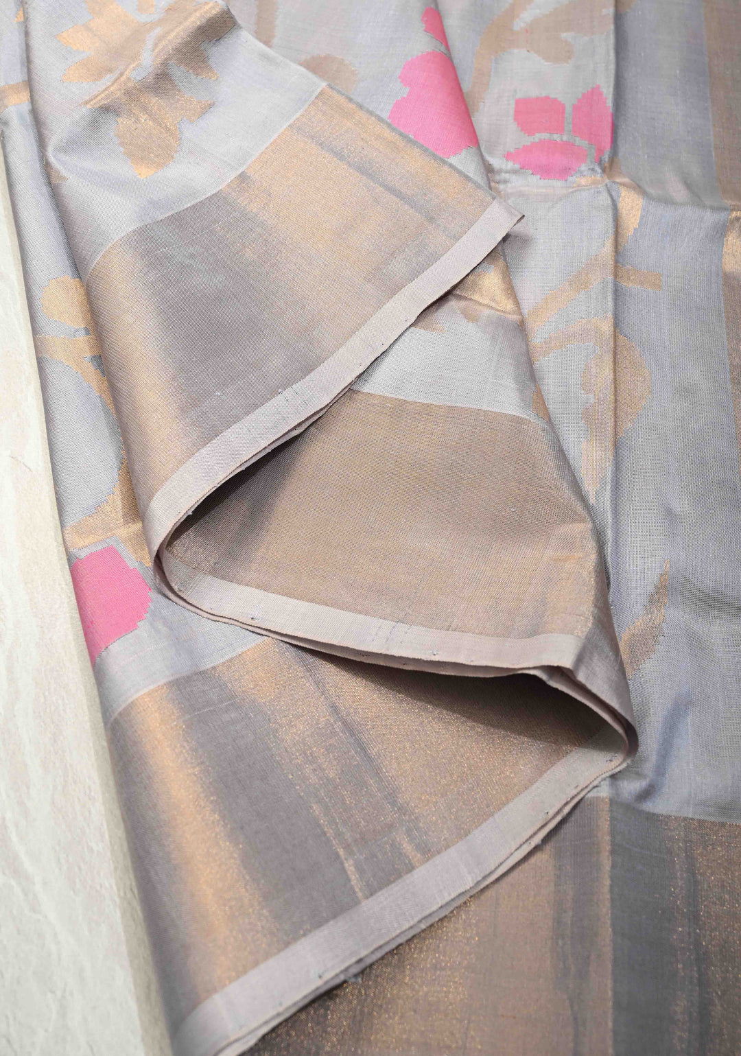 Smokey Gray  Uppada Handloom Silk Saree with Full Body Jamdani jaal and Tissue Border | SILK MARK CERTIFIED