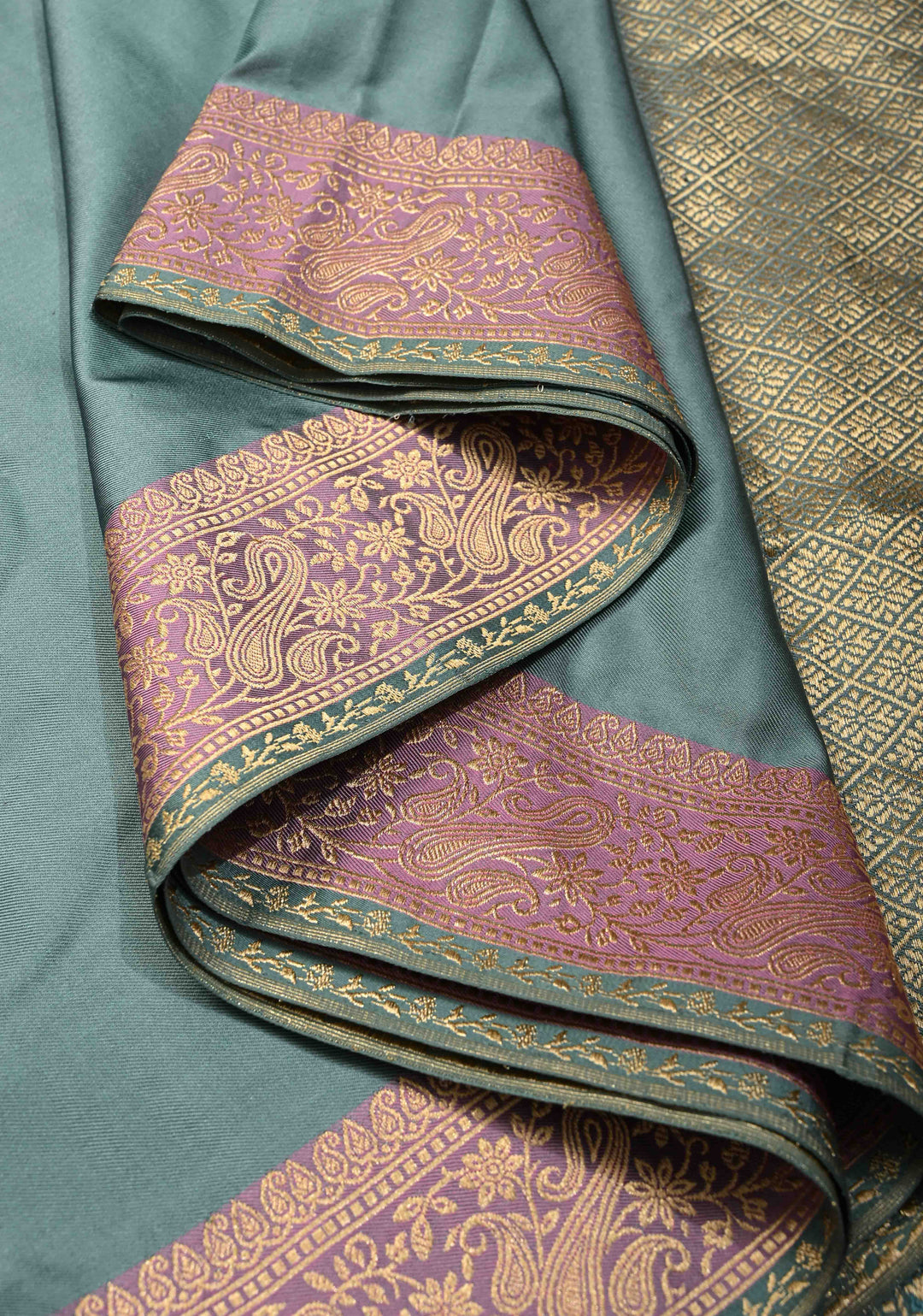 Greyish Blue Ektara Weave Silk Saree with Kadhuwa Contrast Zari Border | SILK MARK CERTIFIED