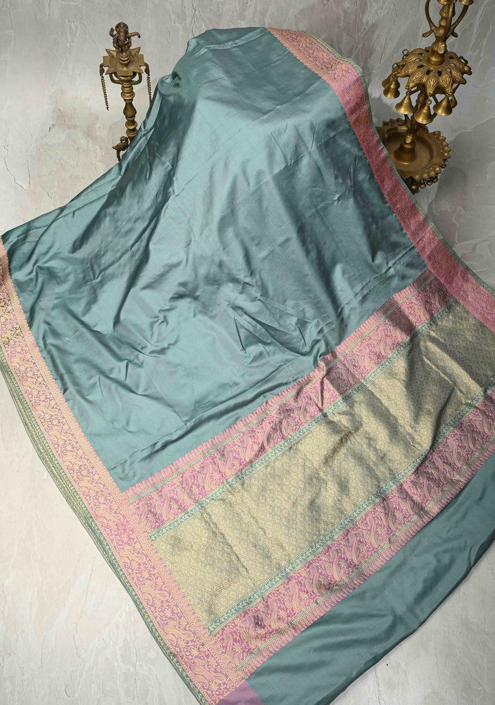 Greyish Blue Ektara Weave Silk Saree with Kadhuwa Contrast Zari Border | SILK MARK CERTIFIED