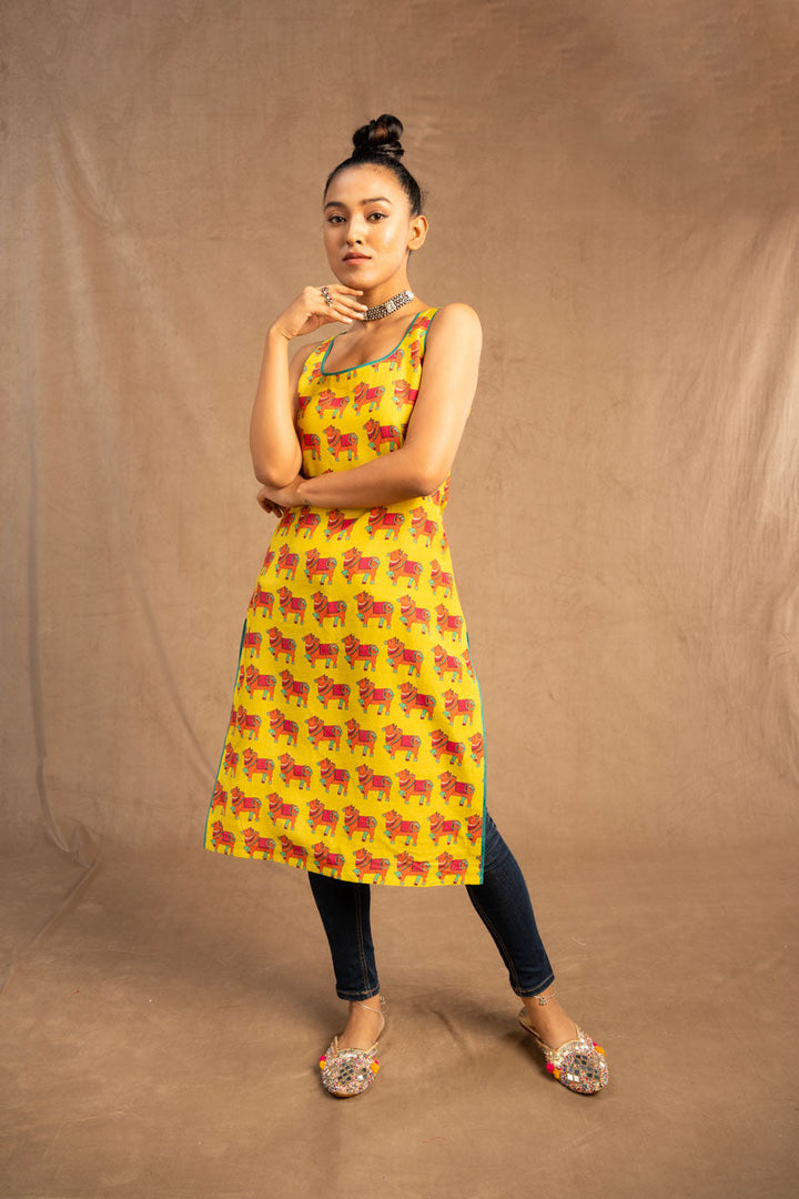 Nandi Kurti | SHOBITAM
