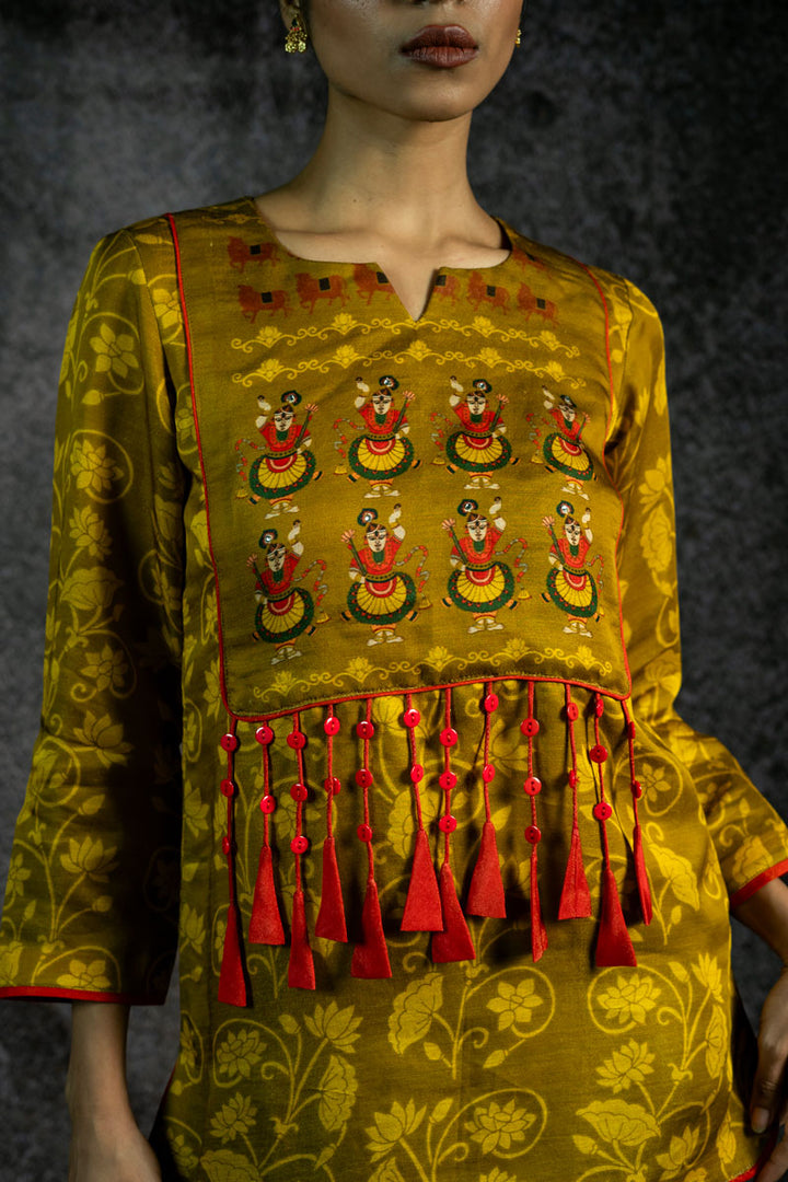 VRAJ LEELA METALLIC OLIVE KURTA + DHOTI ( SET OF 2 | SHOBITAM