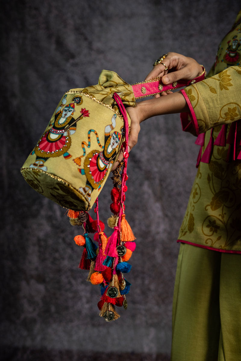 PADMA PISTA POTLI | SHOBITAM
