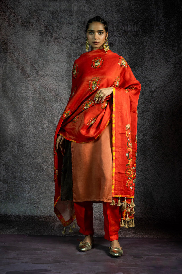 GOVARDHAN METALLIC SUNSET KURTA + SALWAR + DUPATTA (SET OF 3) | SHOBITAM