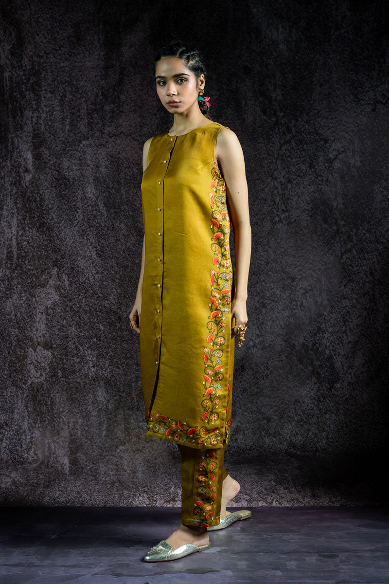 KAMAL LEELA METALLIC OLIVE KURTA + PANT (SET OF 2) | SHOBITAM