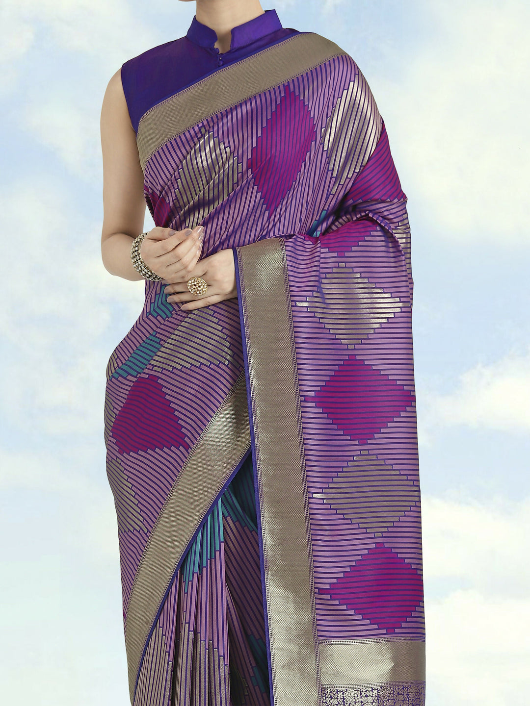 Lavender Colour Banarasi Silk Zari Weaving Saree | SHOBITAM